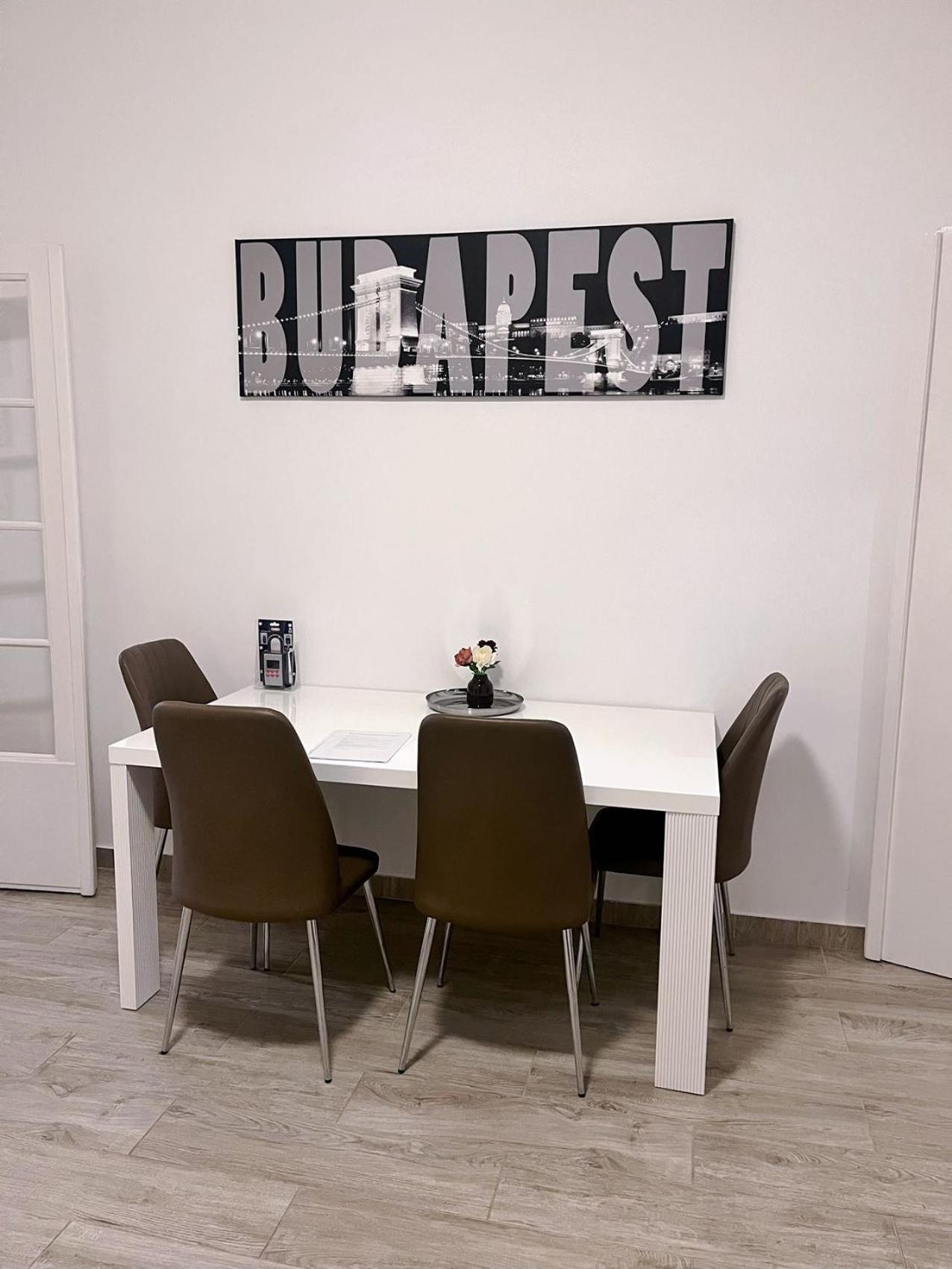 Apartment Boutique Family In The Heart Of City Budapest